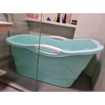 Plastic Bath Tub